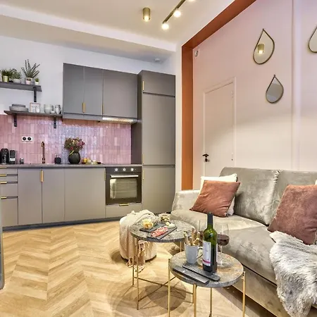 Apartment New Eiffel Tour ! Splendid In The Heart Of